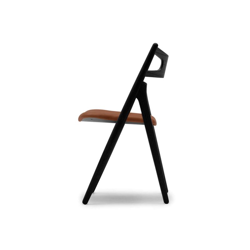 CH29 savbukstolen designet af Hans J. Wegner - køb den her!