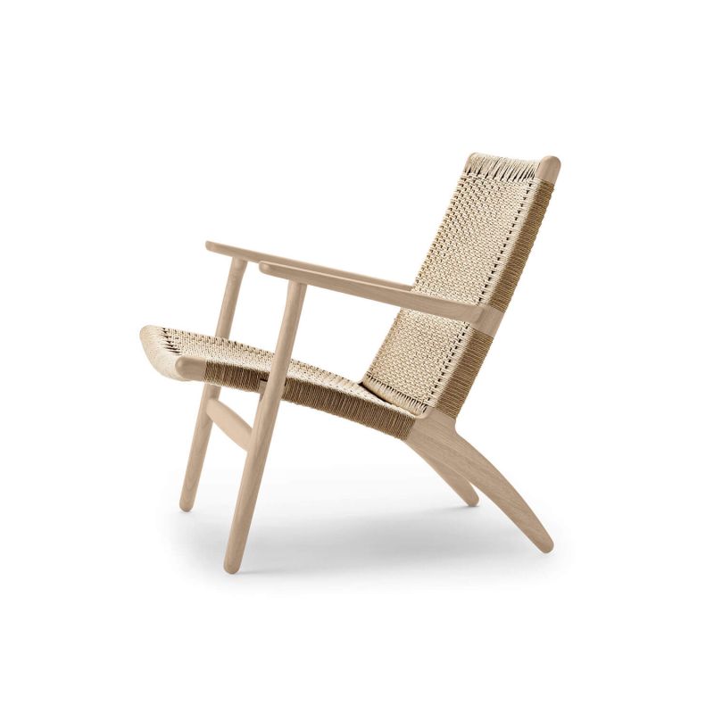 CH25 loungestol af Hans J. Wegner - Køb den tidløse lænestol her